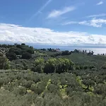 Casale Calabria Bed & Breakfast 4*