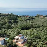 Casale Calabria Couette-café
