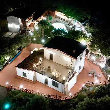 Casale Calabria 4*