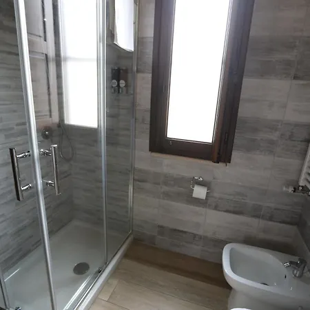 לינה וארוחת בוקר Casale Calabria *