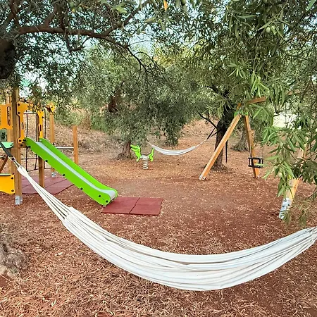 Casale Calabria 4* ג'יצריה