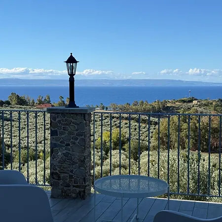 ベッド・アンド・ブレックファスト Casale Calabria