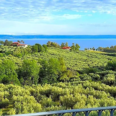 Casale Calabria 4* ジッツェリーア