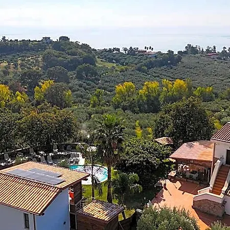 Casale Calabria 4* Gizzeria